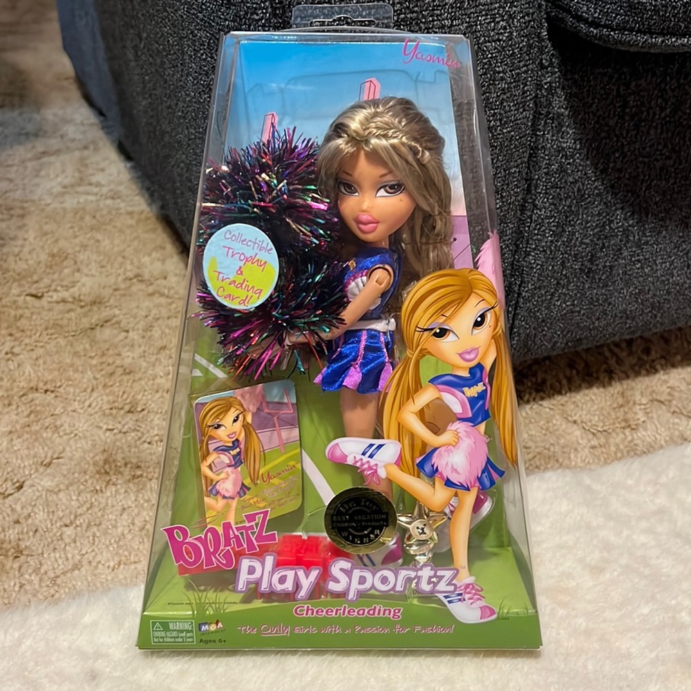NIB Bratz doll Yasmin the cheerleader